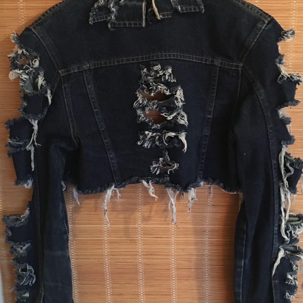 SOLD - Picture 3 of 3